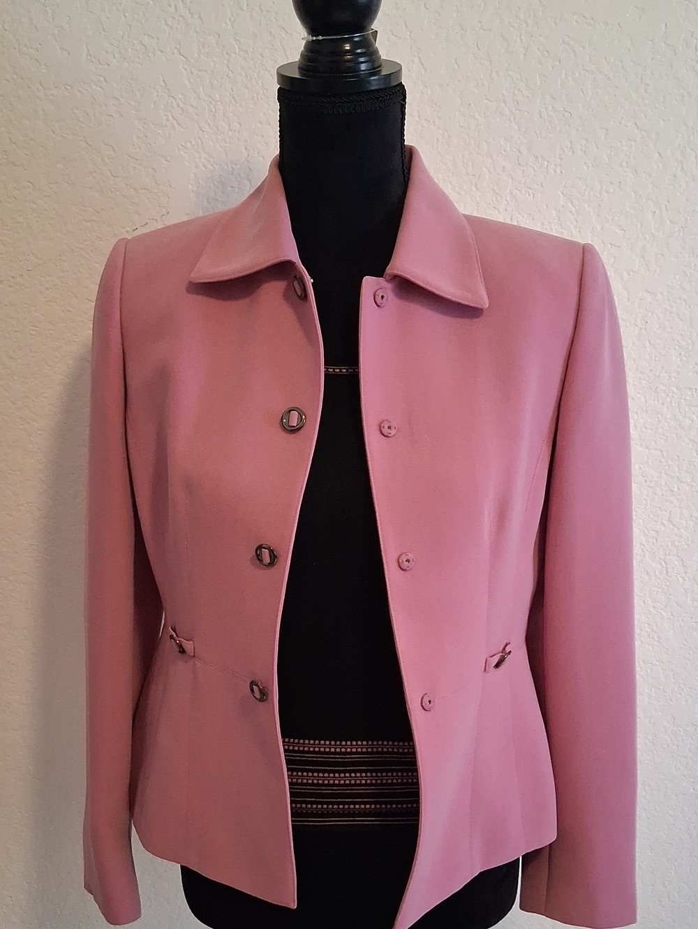 Tailored Women's Pink Blazer Jacket